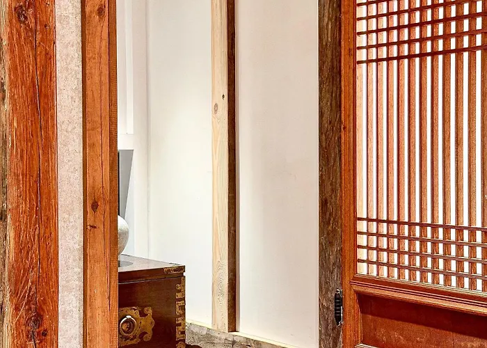 서촌 '궁중모란'